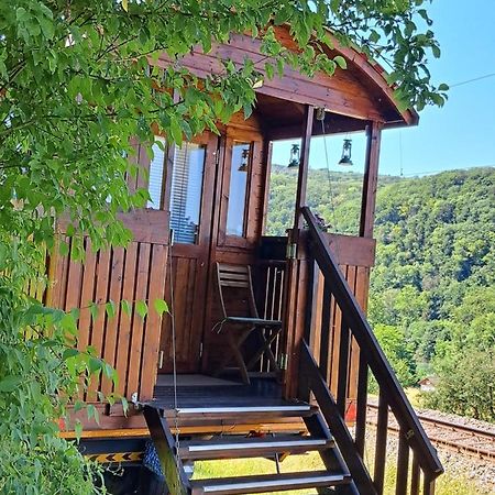 Autarkes Tiny House Mit Rheinblick Apartman Rumikon Kültér fotó