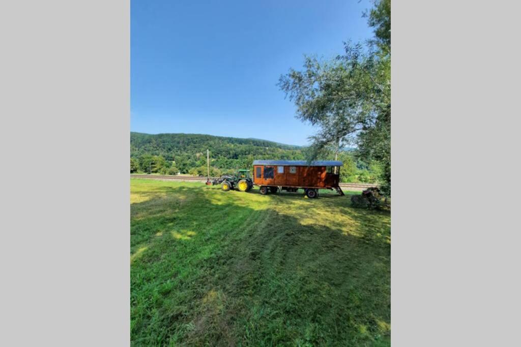 Autarkes Tiny House Mit Rheinblick Apartman Rumikon Kültér fotó