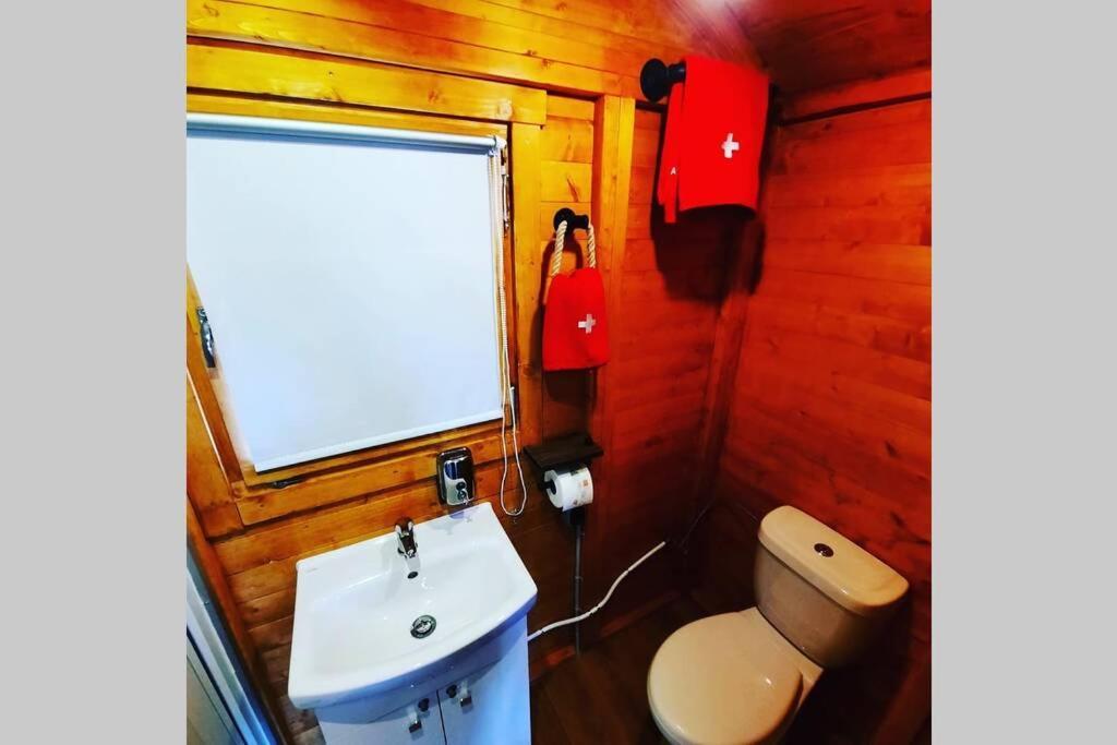 Autarkes Tiny House Mit Rheinblick Apartman Rumikon Kültér fotó